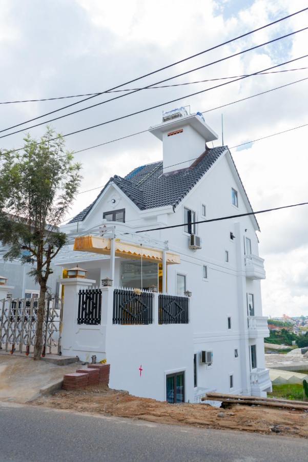 S Villa Hotel Đà Lạt Exterior foto