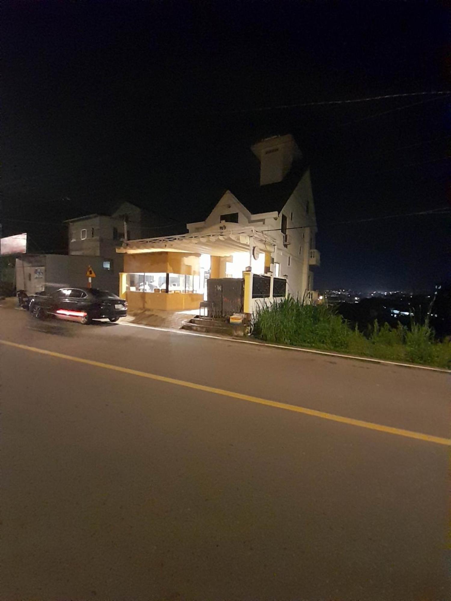 S Villa Hotel Đà Lạt Exterior foto